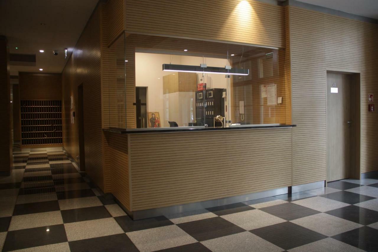 Dom Pomocy Studentom Hostel Warsawa Bagian luar foto