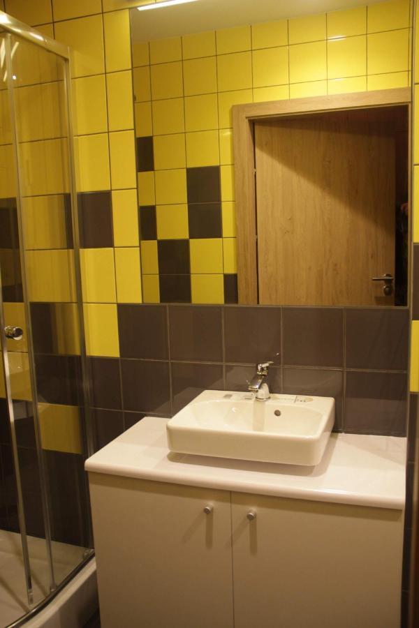 Dom Pomocy Studentom Hostel Warsawa Bagian luar foto